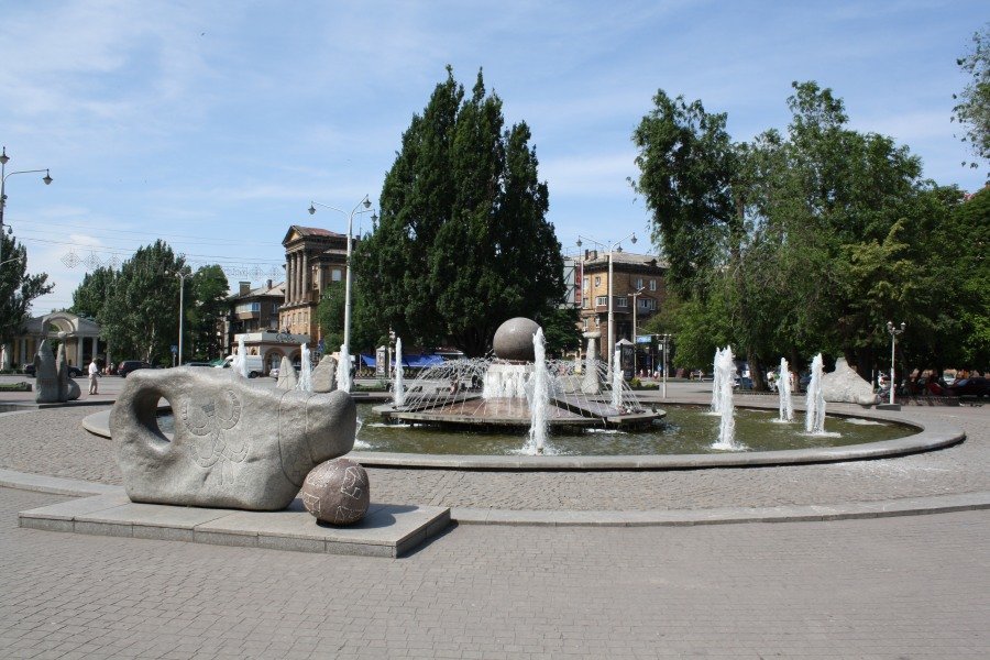 Площадь Маяковского, Запорожье