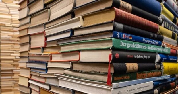 Купівля книг: які нюанси важливо знати?