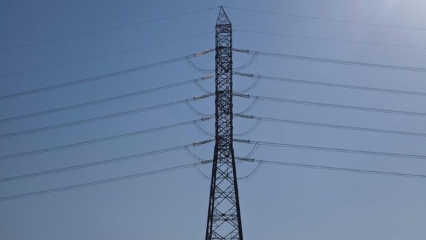 Графік відключень світла у Запоріжжі на 22 лютого: 9,5–10,5 години без електрики