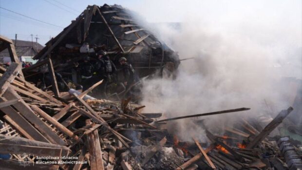 16-річна дівчина під завалами після дронової атаки на Запоріжжя 16 березня