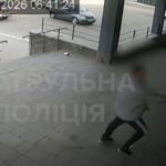 У Запоріжжі патрульний вистрілив у затриманого з імовірною зброєю — розслідує ДБР