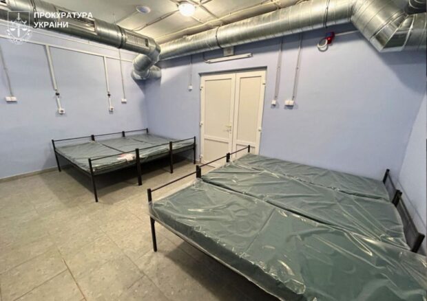 Суд змусив привести до ладу укриття запорізької лікарні