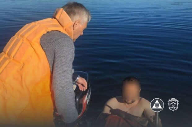 У Запоріжжі врятували чоловіка, котрого течія відносила до греблі ДніпроГЕС